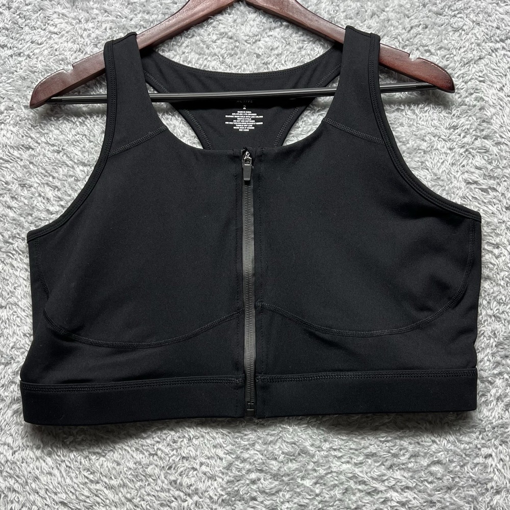Torrid Sports Bra 2x Black Front Zip Wireless Supportive Comfort Stretch Acitve